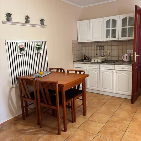 Zlata Praha Apartment